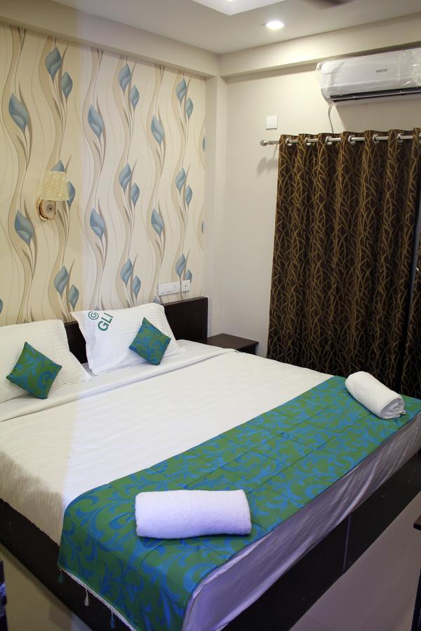 Collection O 8267 Galaxy Inn Kochi Εξωτερικό φωτογραφία