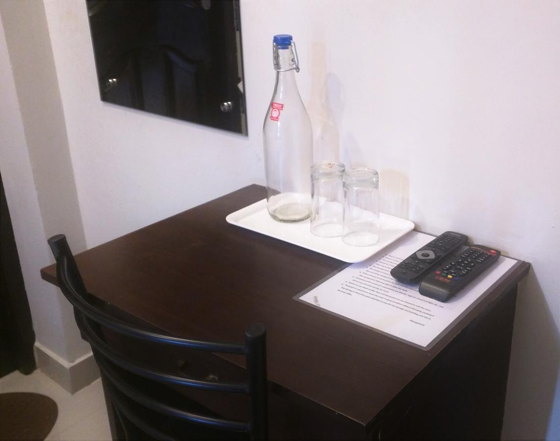 Collection O 8267 Galaxy Inn Kochi Εξωτερικό φωτογραφία