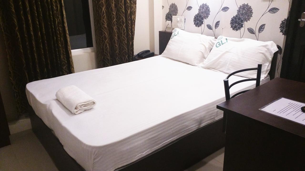 Collection O 8267 Galaxy Inn Kochi Εξωτερικό φωτογραφία
